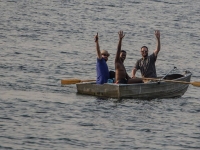 Takundewide Cottage guests enjoying rowboat