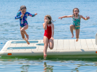 Takundewide Cottages on Lake George swimming area