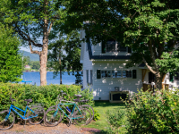Takundewide Cottages on Lake George lakefront cottages