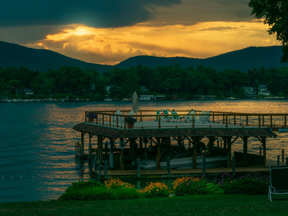 Lake George vacation cabin rental at Takundewide Cottages on Lake George spectacular sunsets