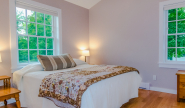 Takundewide Cottage #10 queen bedroom 3