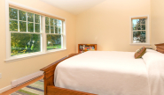 Takundewide Cottage #13 Queen Bedroom