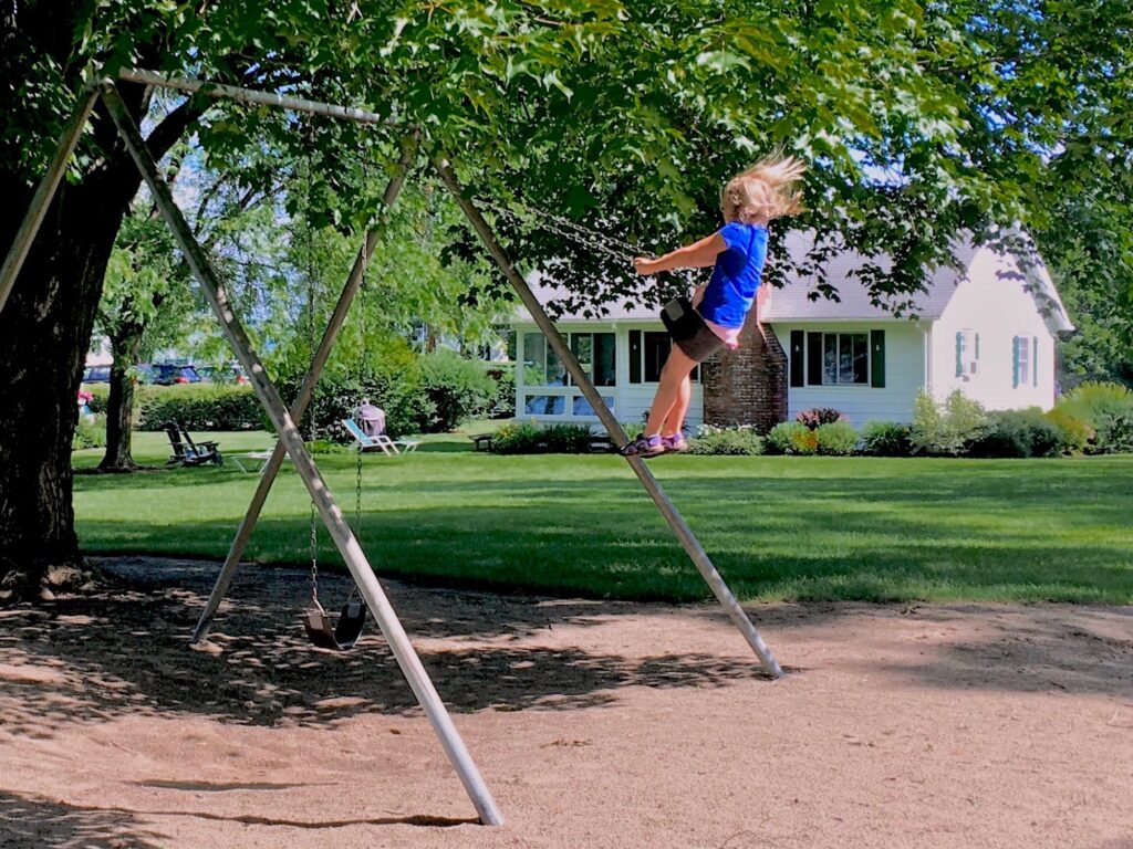 Takundewide Cottages on Lake George playground